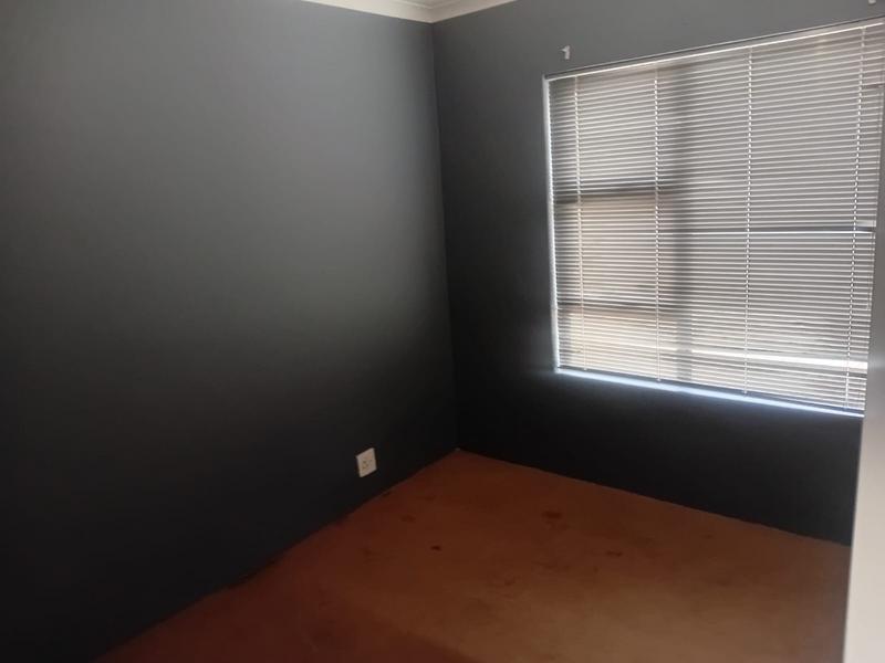 To Let 3 Bedroom Property for Rent in Grahamstown Eastern Cape